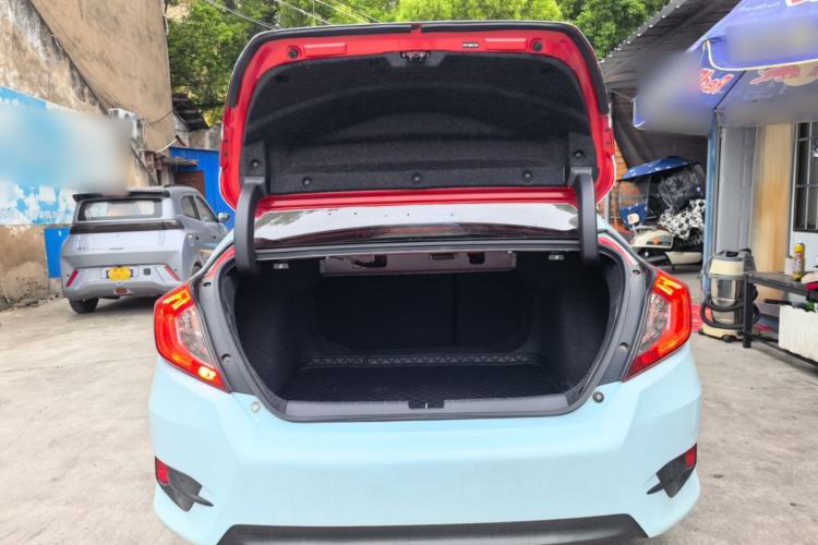 Used Honda Civic 2016 220TURBO CVT Prestige Edition
