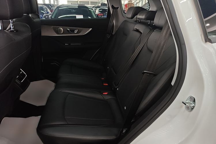 Used Chery Tiggo 8 PRO 2025 290T Two-Wheel-Drive Luxury Edition