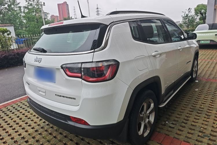 Used Jeep Compass 2020 220T Automatic Leading Edition
