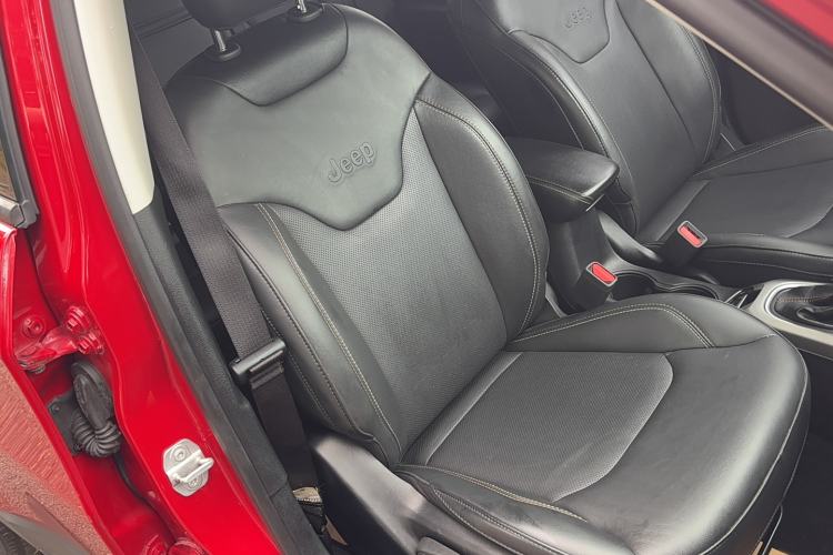 Used Jeep Compass 2017 200T Automatic Family Edition