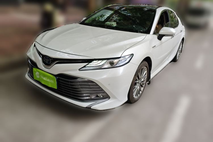Used Toyota Camry 2019 Dual-Engine 2.5 HG Luxury Edition China VI Standard