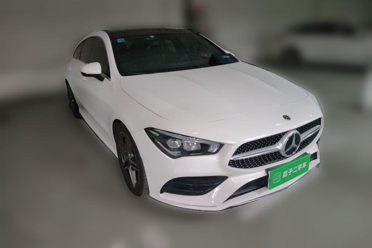 Used Mercedes-Benz CLA 2020 CLA 200 Shooting Brake Front Right 45 Deg