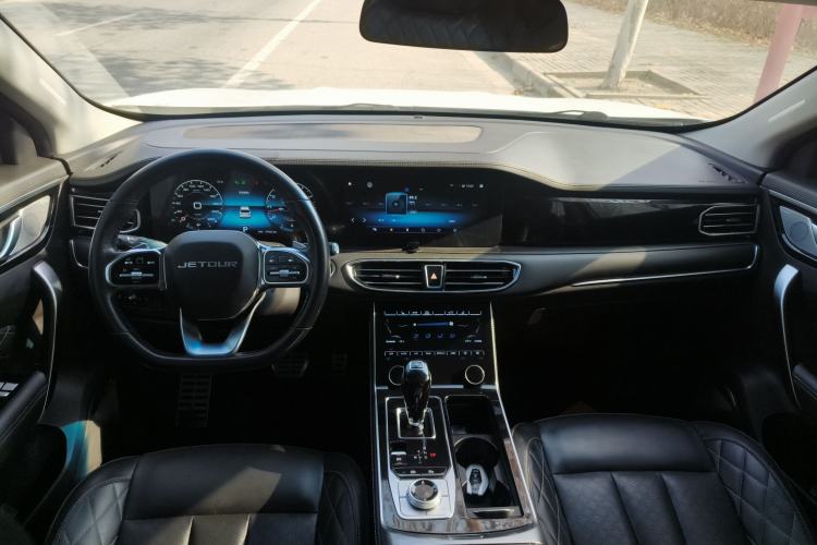 Used JETOUR X95 2020 1.6T DCT Exploration Pro Edition 6-seater
