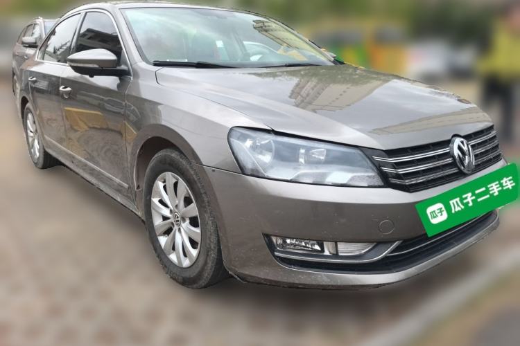 Used Volkswagen Passat 2011 1.8TSI Automatic Prestige Edition Front Right 45 Deg