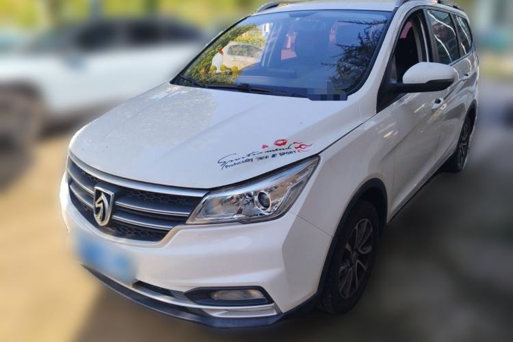 Used Baojun 730 2019 1.5L Manual Fashion Model 7-seater National V