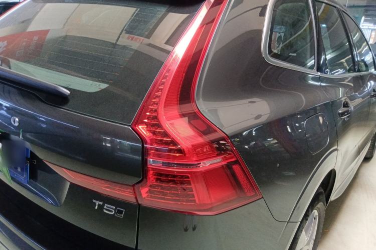 Used Volvo XC60 2019 T5 4x4 Smart Edition China V Standard Right Rear Taillight
