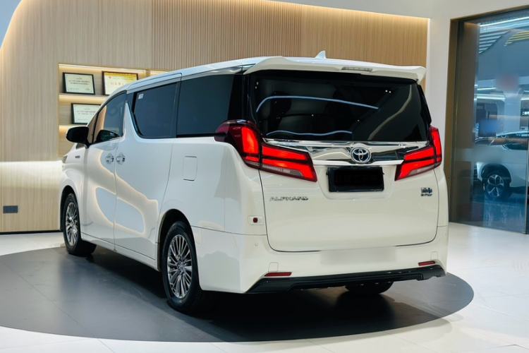 Used Toyota Alphard 2021 Dual-Engine 2.5L Luxury Edition