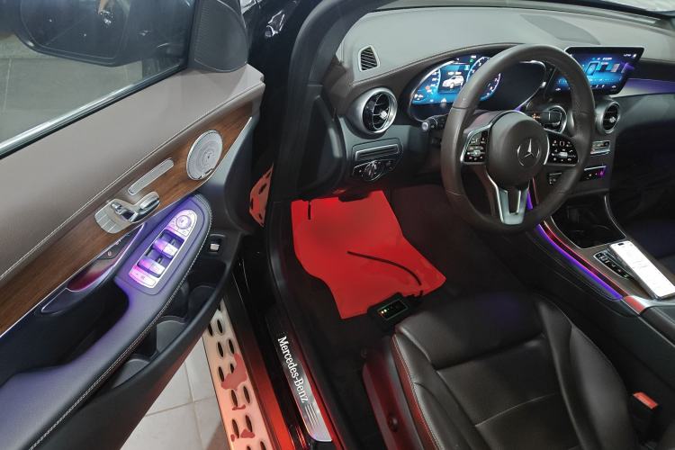 Used Mercedes-Benz GLC 2021 GLC 300 L 4MATIC Dynamic Model
