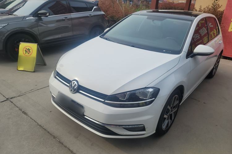 Used Volkswagen Golf 2020 Zhiai Edition 200TSI DSG Comfortable & Ambitious Version