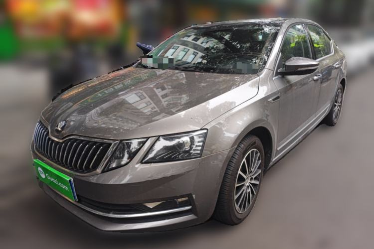 Used Skoda Octavia 2018 TSI230 DSG Luxury Edition
