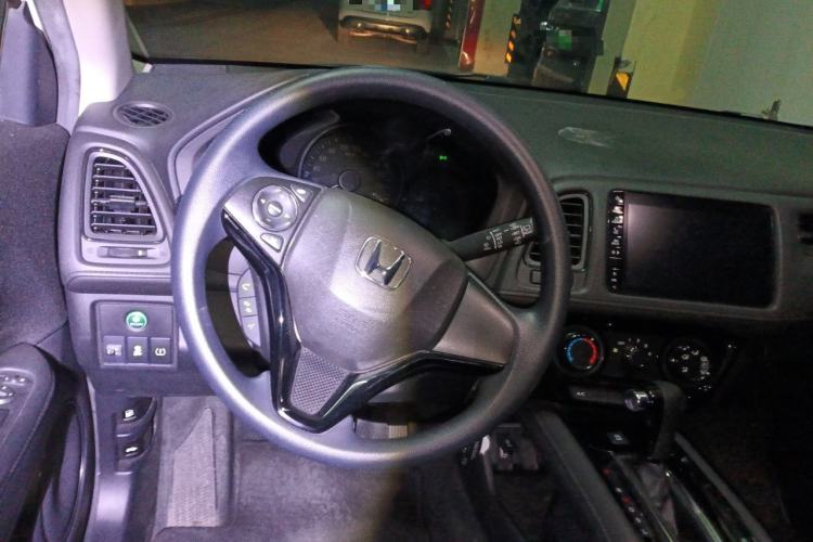 Used Honda Vezel 2020 1.5L CVT Pioneer Edition