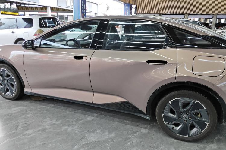 Used Toyota bZ3 2023 616 km Long-Range Premium