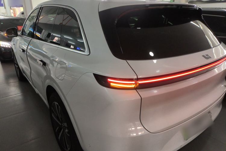 Used Li Auto L6 2024 Pro Model Rear Left 45 Deg