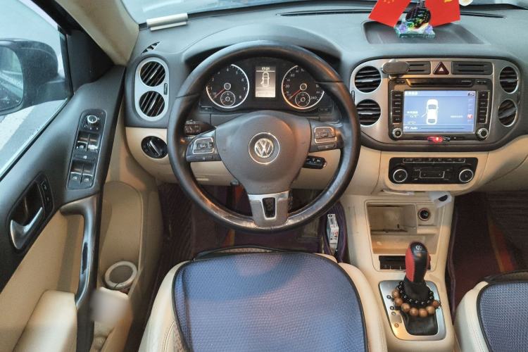 Used Volkswagen Tiguan 2012 1.8TSI Automatic Two-Wheel Drive Elite Edition Steering Wheel
