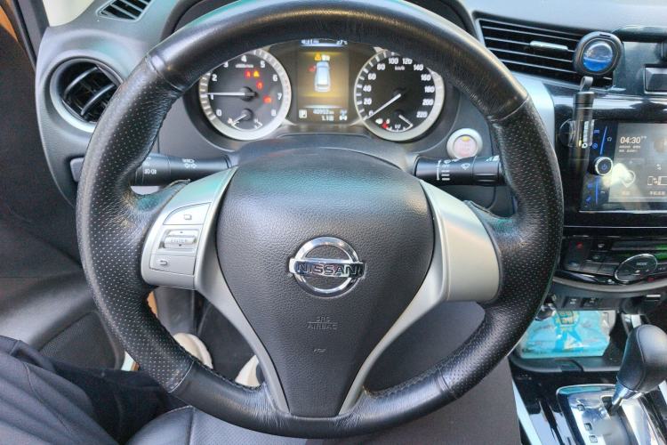 Used Nissan Terra 2018 2.5L Automatic 4x4 Luxury Edition