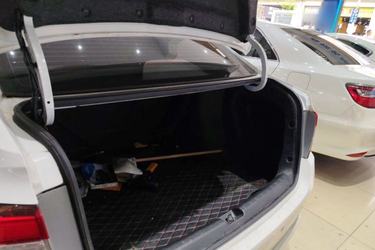 Used Honda Crider 2019 180 Turbo CVT Comfort Edition China V Trunk