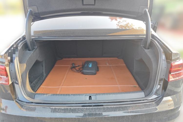 Used Volkswagen Phideon 2019 380TSI Two-Wheel Drive Business Edition China VI Standard
