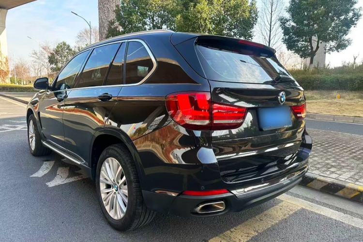 Used BMW X5 2017 xDrive28i
