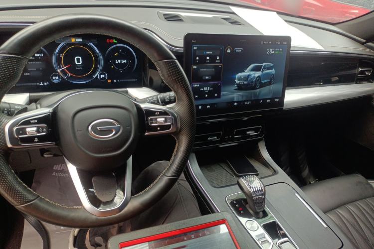 Used GAC Trumpchi GS8 2022 Flagship Series 2.0 TGDI Two-Wheel-Drive Prestige Edition (7 Seats)
