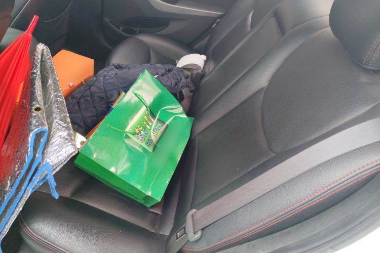 Used Hyundai Elantra (5th Generation / Langdong) 2015 1.6L Automatic Leading Model Left Rear Seat