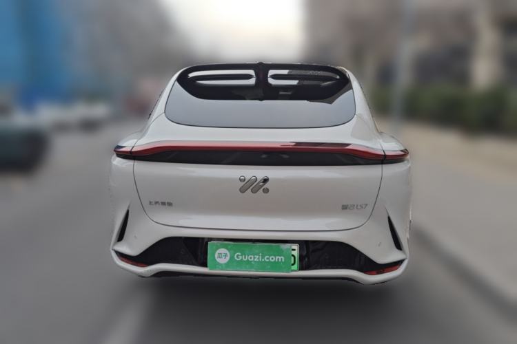 Used IM LS7 2023 90 kWh Elite Rear-Drive Version Rear