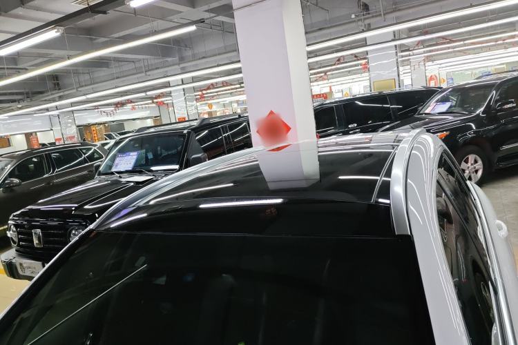 Used Mercedes-Benz GLC 2018 Facelift GLC 260 4MATIC Luxury Edition
