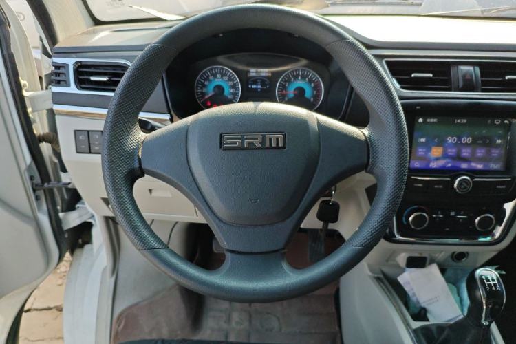 Used SRM New Haishi X30L 2024 1.5L CNG Super Enjoyment Version Passenger Van 6/7 Seats SWCC15M
