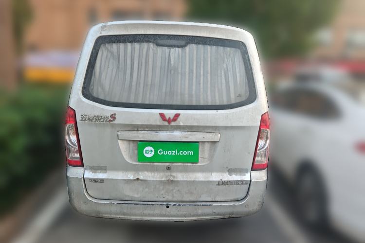 Used Wuling Rongguang 2014 1.2L S Base Model
