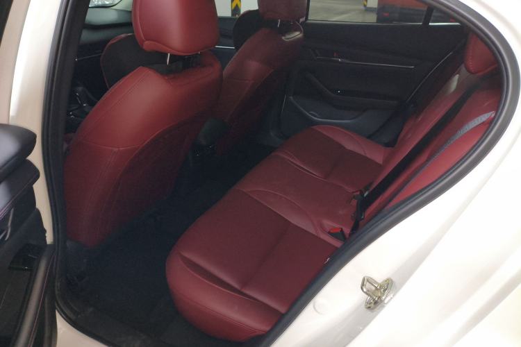 Used Mazda 3 Axela 2023 2.0L Automatic ZhiZhen Edition