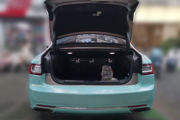 Used Lincoln Continental 2018 3.0T Four-Wheel Drive Prestige Edition Trunk