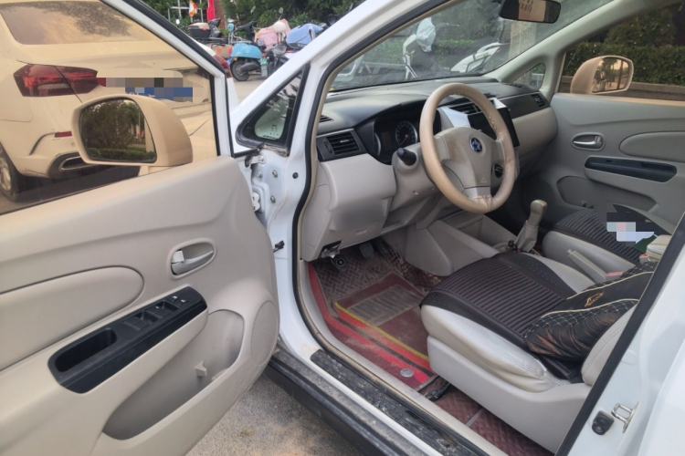 Used Venucia D50 2016 1.6L Manual Elite Edition
