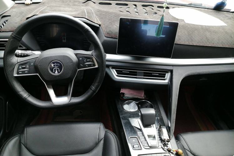 Used BYD Song Pro New Energy 2019 DM 1.5T Four-Wheel Drive Performance Edition Deluxe Model
