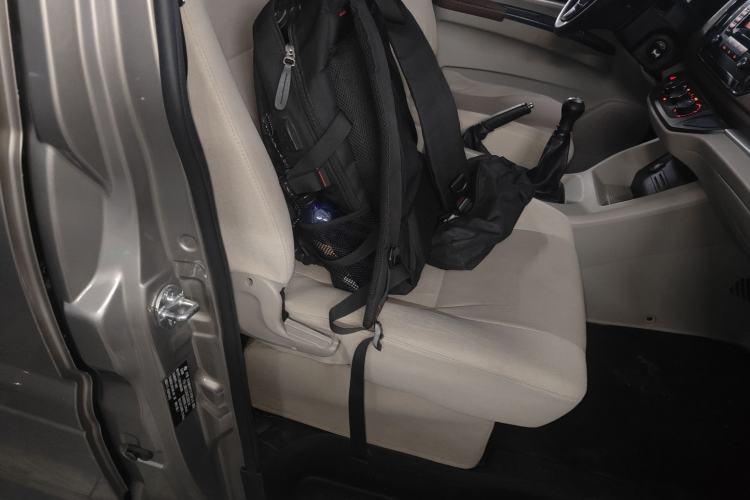 Used FORTHING Lingzhi 2019 M5L 1.6L 7-Seater Base Model China VI Standard