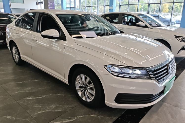 Used Volkswagen Lavida 2022 1.5L Automatic Fashion Edition Front Right 45 Deg