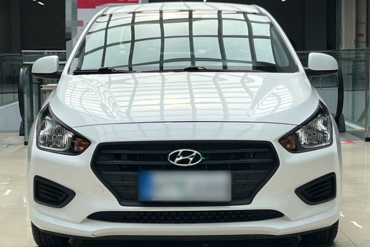 Used Hyundai Verna (older generation) 2017 1.4L Manual Refreshed Version China V Standard
