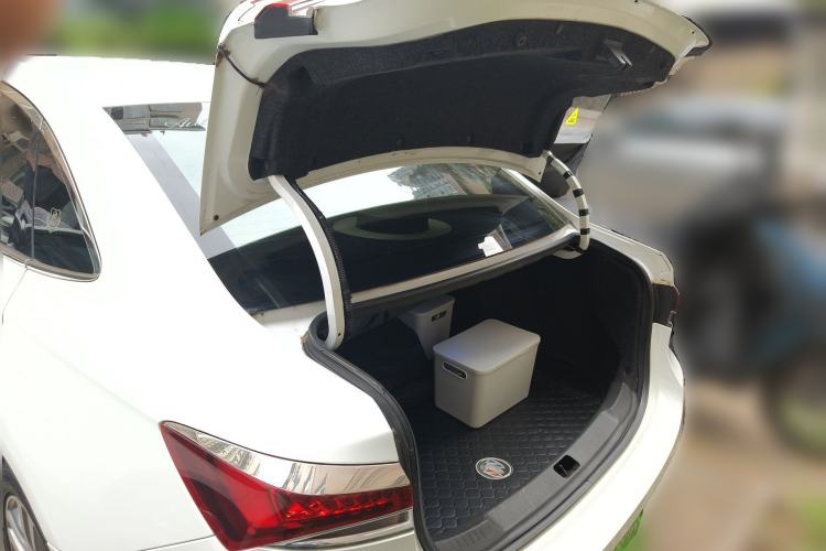 Used Buick GT 2021 1.3T Automatic Mild Hybrid Elite Version Trunk