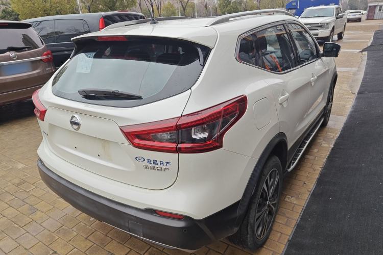 Used Nissan Qashqai 2021 2.0L CVT Luxury Navigation Edition
