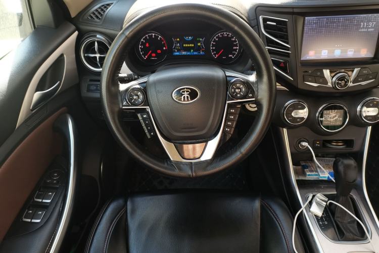 Used BYD Song 2016 Gaishi Edition 1.5TID Automatic Luxury Model
