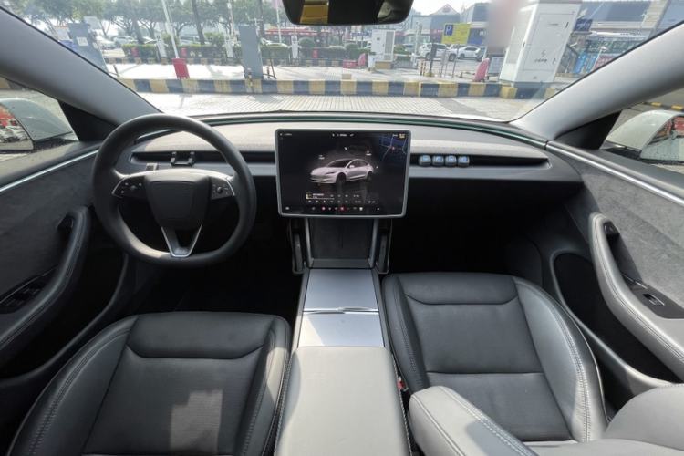 Used Tesla Model 3 2023 Long-Range All-Wheel-Drive Version
