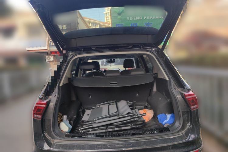 Used Volkswagen Tiguan L 2024 330TSI Automatic Two-Wheel Drive R-Line Enhanced Edition
