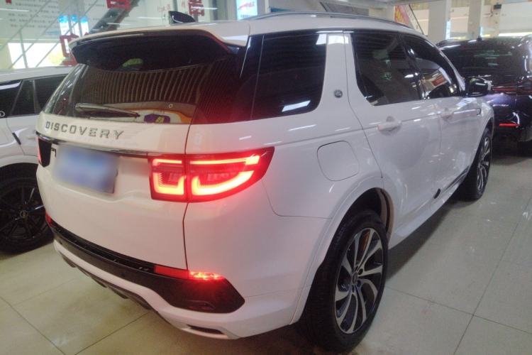 Used Land Rover Discovery Sport 2020 249 PS R-Dynamic Performance Edition Rear Right 45 Deg