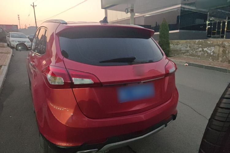 Used BAIC Senova X65 2015 2.0T Automatic Elite Model