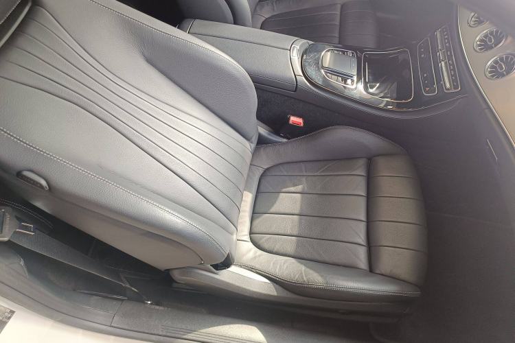 Used Mercedes-Benz E-Class 2021 E 260 Coupe Right Front Seat