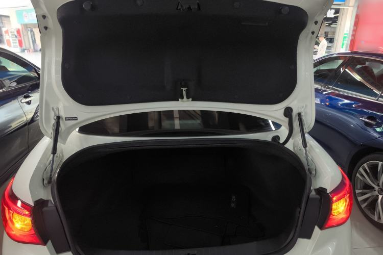 Used Infiniti Q50L 2016 2.0T Ambition Edition