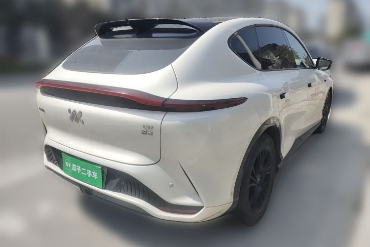 Used IM LS7 2023 100kWh Lux Rear-Drive Version