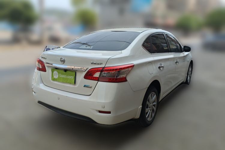 Used Nissan Sylphy 2014 1.6XV CVT Deluxe Edition Rear Right 45 Deg