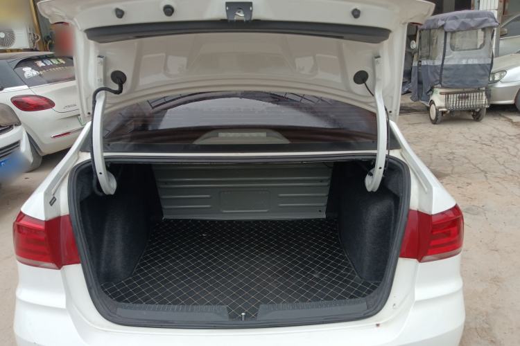 Used Volkswagen Santana 2021 1.5L Manual Fashion Edition Trunk