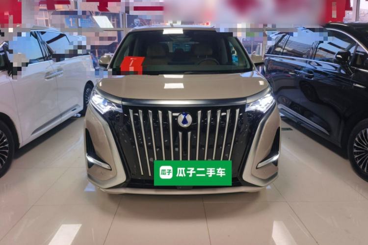 Used Denza D9 2022 EV 620 Prestige Model
