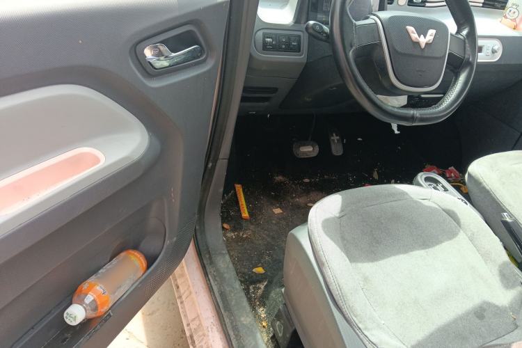 Used Wuling Hongguang MINIEV 2021 Macaron Fashion Model Lithium Iron Phosphate