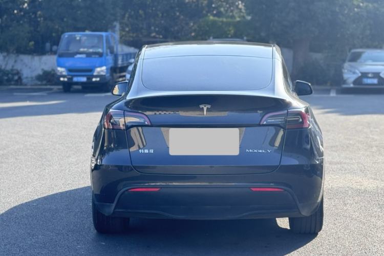 Used Tesla Model Y 2024 Rear-Wheel-Drive Version
